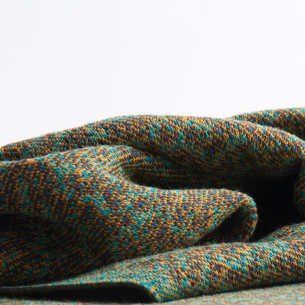 Bitmap Labyrinth Calm Turquoise Throw
